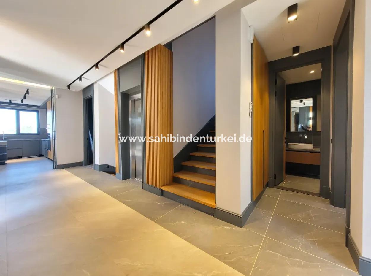 Luxury Duplex Villa For Sale On 730 M² Plot In İncek 4+2 İncek Mahallesi Gölbaşı Ankara Turkey