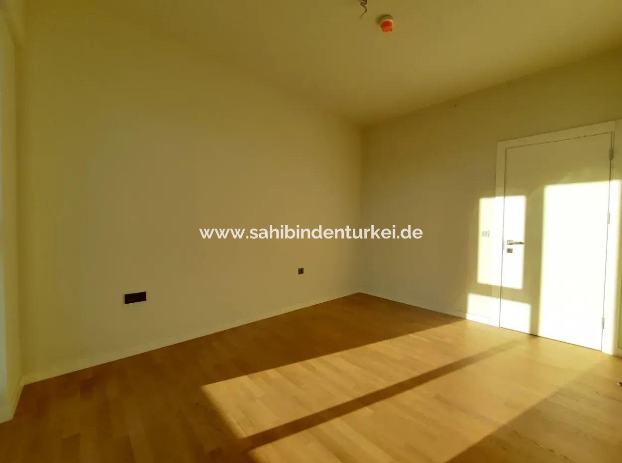 3+1 130 M² 17Rd Floor South Facing Apartment For Sale In Beytepe İncek Bulvar Loft Complex