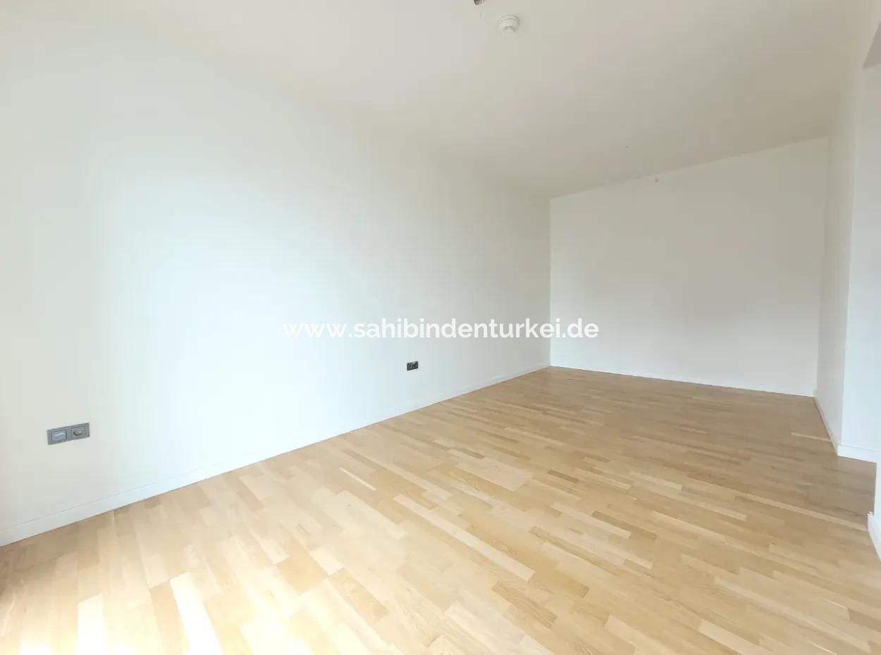 4+1 6Th Floor Tenantless Apartment For Sale In Beytepe İncek Bulvar Loft Complex