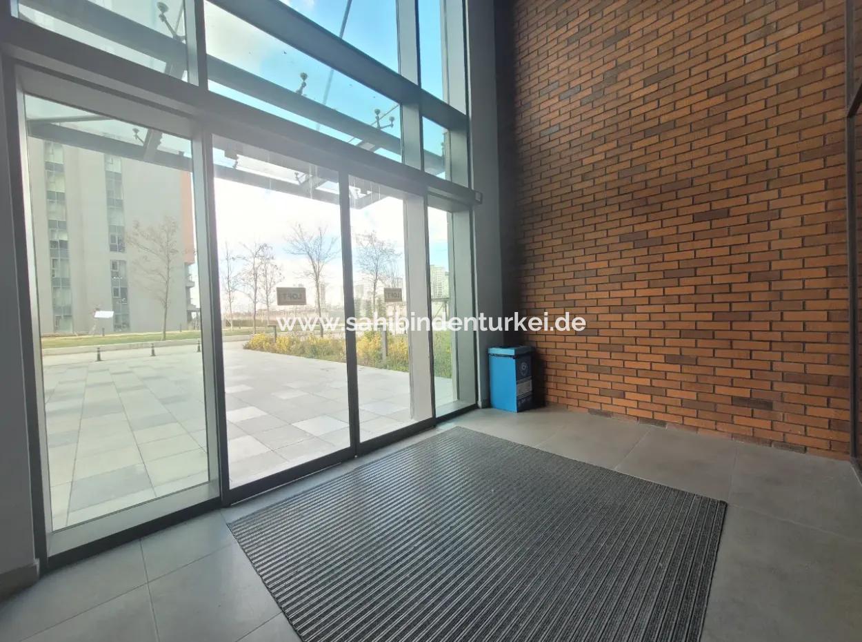 110 M2 2+1 6St Floor Tenantless Apartment For Sale In Beytepe İncek Bulvar Loft Complex