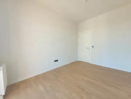 3+1 110M² 19Th Floor Boulevard View Apartment For Sale In Beytepe İncek Bulvar Loft Complex