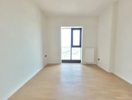 Beytepe İncek Bulvar Loft For Sale 1+1 55 M² 17Th Floor Apartment