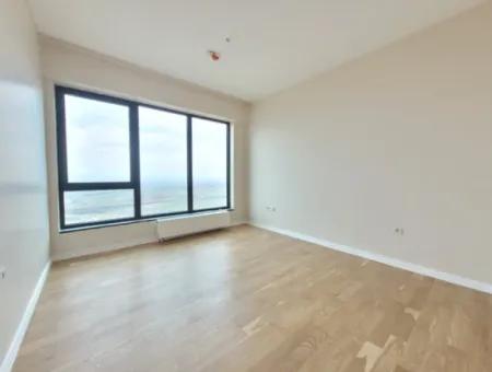 İncek Loft For Sale 2+1 85 M² 22Nd Floor Mogan Facade Apartment