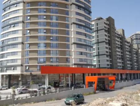 Vacant Luxury Furnished İncek Prestige  18Th Floor Apartment For Rent 1+1 62 M²