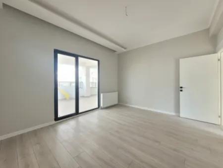 Suitable For Citizenship Luxury 200 M² Apartment For Sale On An Intermediate Floor With Park View In Bahçelievler Neighborhood, Gölbaşı, Ankara,