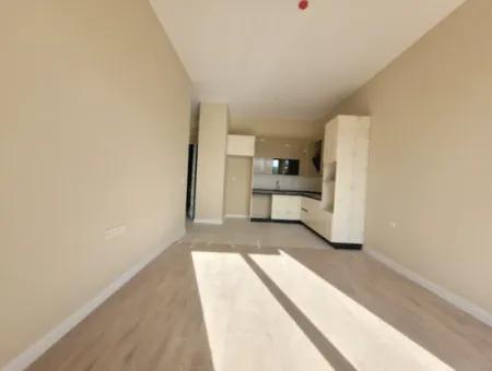 1+1 Flat For Sale Suitable For Zero Credit Suitable For Cherry Shop Metu Near Worker Blocks Neighborhood Çankaya Ankara