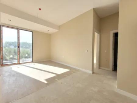 1+1 Flat For Sale Suitable For Zero Credit Suitable For Cherry Shop Metu Near Worker Blocks Neighborhood Çankaya Ankara