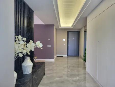 Taşpinar Mah. Faras Panora Luxury Built Flat For Sale 4,5+1 7Th Floor Apartment Gölbaşi Ankara
