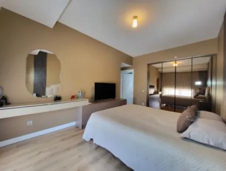 Taşpinar Mah. Faras Panora Luxury Built Flat For Sale 4,5+1 7Th Floor Apartment Gölbaşi Ankara