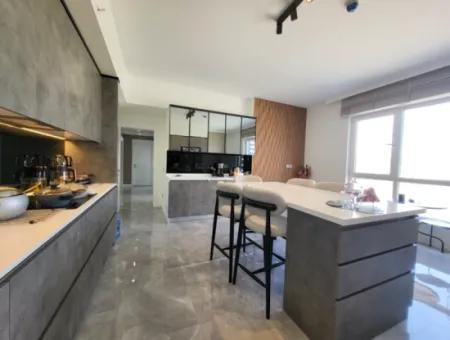 Taşpinar Mah. Faras Panora Luxury Built Flat For Sale 4,5+1 7Th Floor Apartment Gölbaşi Ankara
