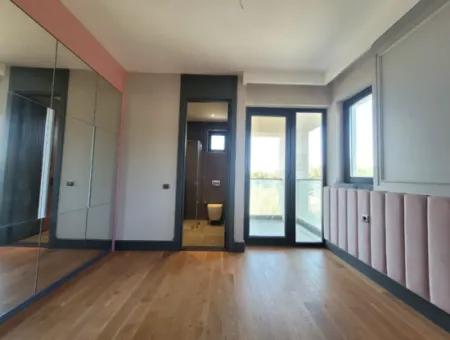 Luxury Duplex Villa For Sale On 730 M² Plot In İncek 4+2 İncek Mahallesi Gölbaşı Ankara Turkey