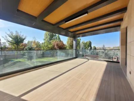 Luxury Duplex Villa For Sale On 730 M² Plot In İncek 4+2 İncek Mahallesi Gölbaşı Ankara Turkey