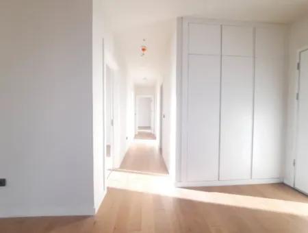 3+1 130 M² 17Rd Floor South Facing Apartment For Sale In Beytepe İncek Bulvar Loft Complex