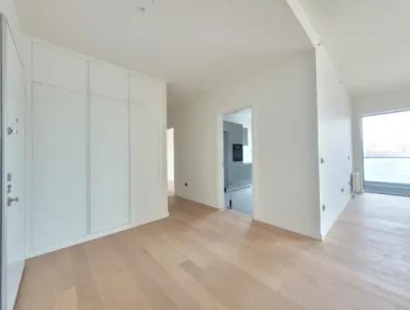 110 M2 2+1 6St Floor Tenantless Apartment For Sale In Beytepe İncek Bulvar Loft Complex