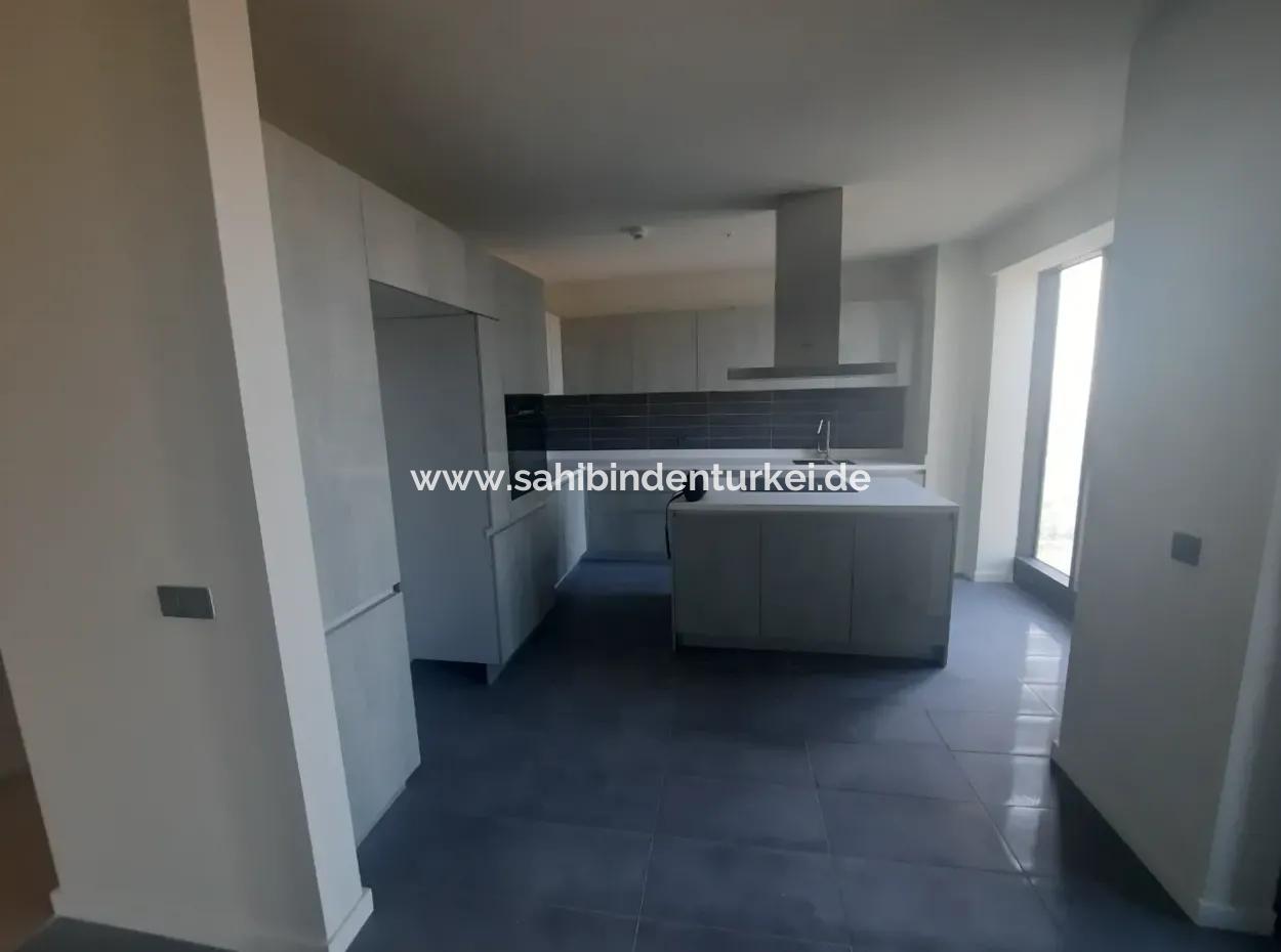 Beytepe İncek Bulvar Loft Satılık 5+1 15.Kat Kiracısız Daire