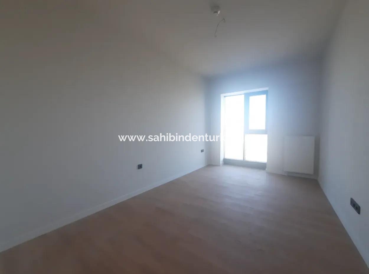 Beytepe İncek Bulvar Loft Satılık 5+1 15.Kat Kiracısız Daire