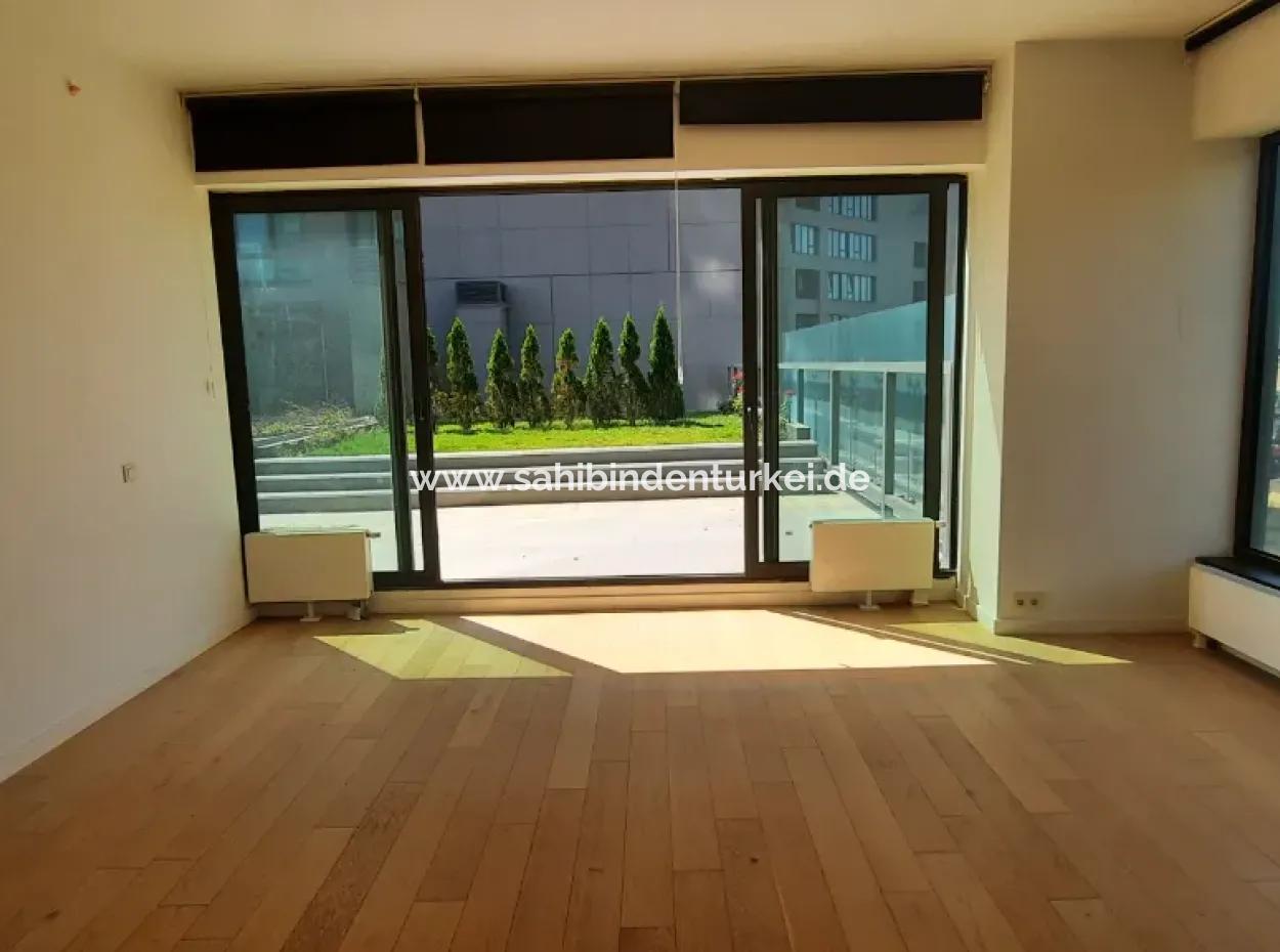 İncek Loft Satılık Teraslı  3+1 Şehir Manzaralı 3.Kat Daire