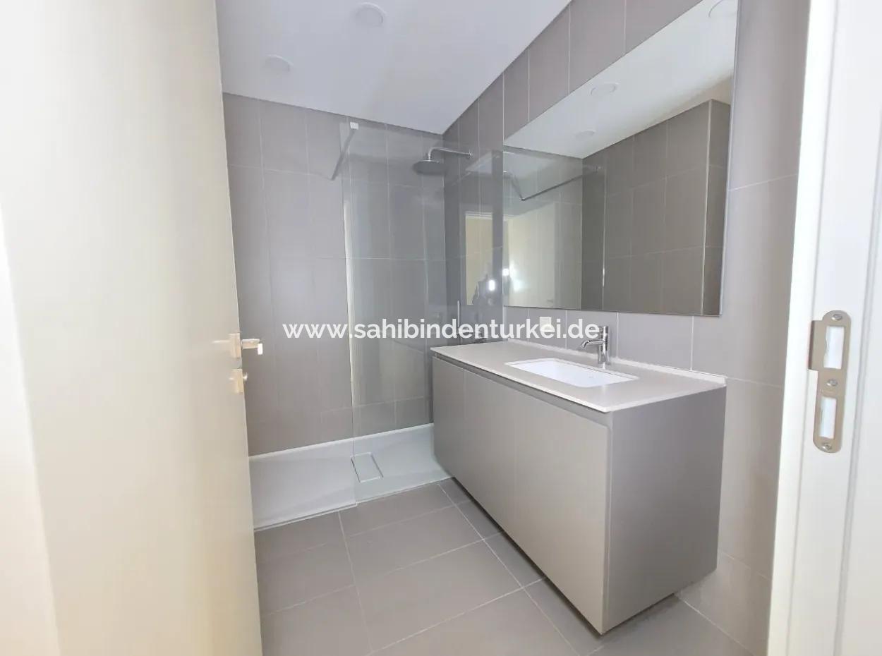 İncek Loft Satılık 2,5+1 Peyzaj Manzaralı Kiracısız 3.Kat Daire