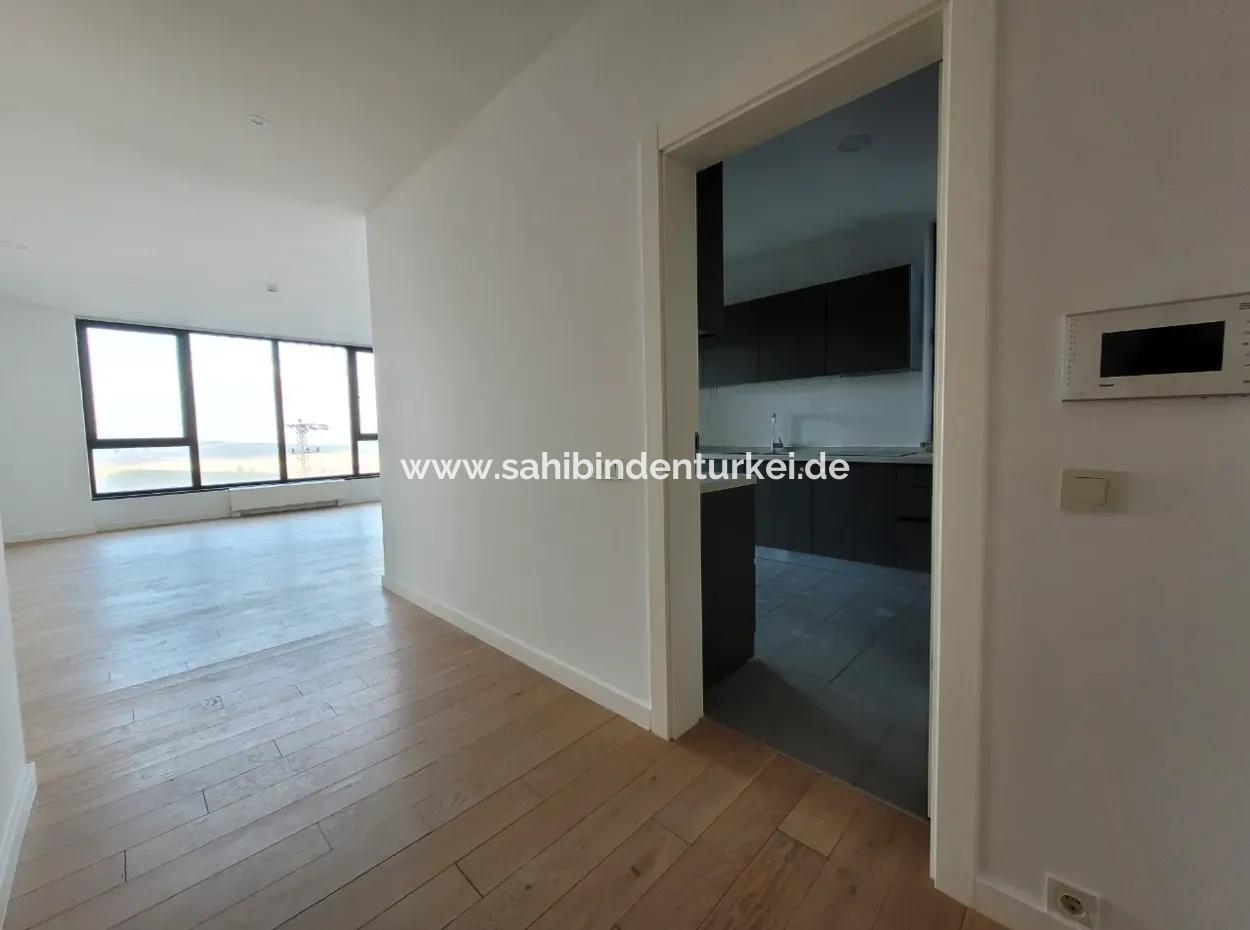 Kök Tapu İncek Loft Sitesinde Satılık  4+1 Peyzaj Manzaralı Daire (Ankara Evleri)