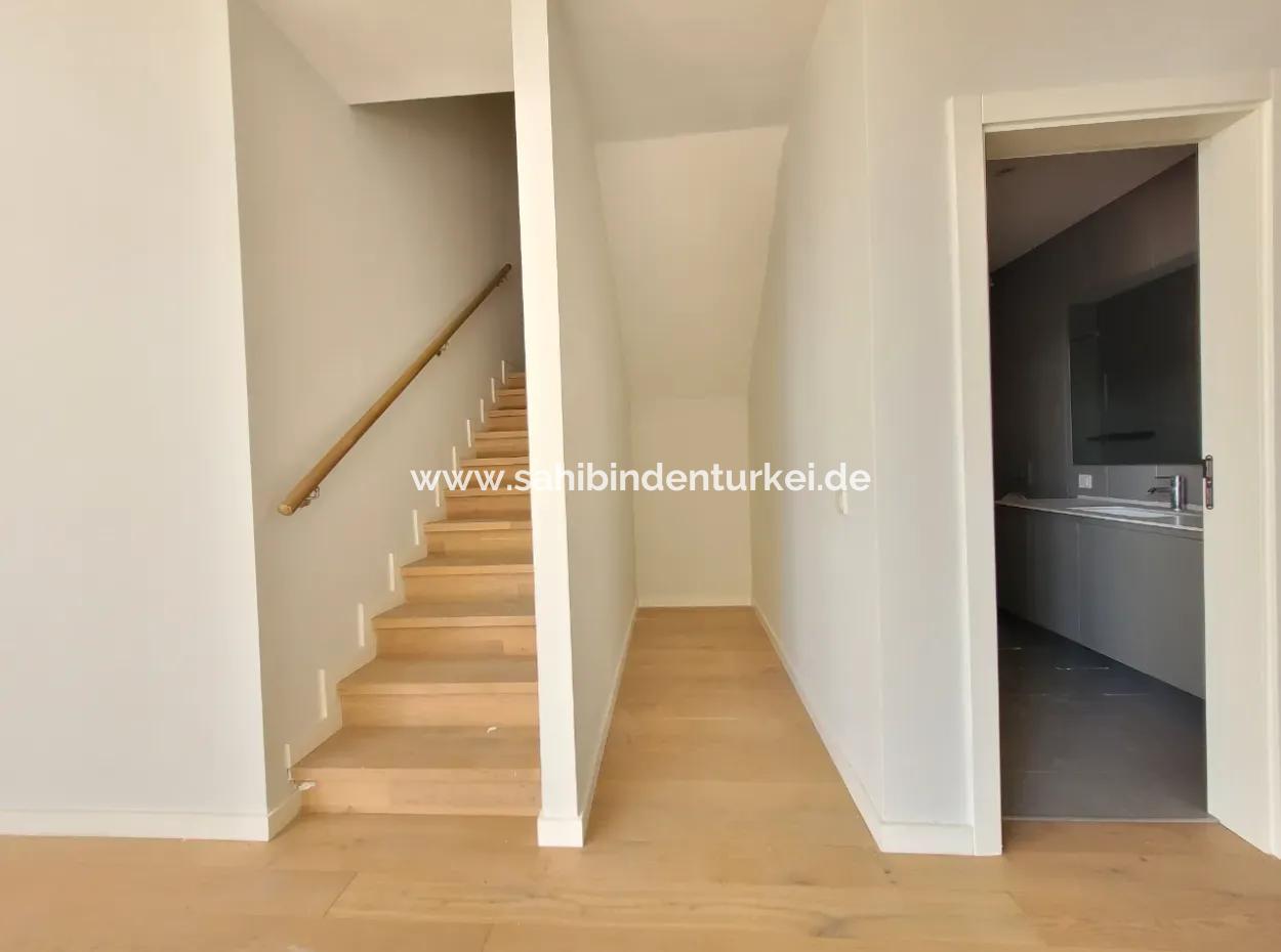 İncek Loft Satılık  5.5+1 Dubleks  Peyzaj Manzaralı 4.Kat Kiracısız Daire