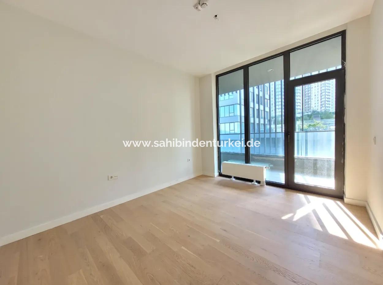 İncek Loft Satılık  5.5+1 Dubleks  Peyzaj Manzaralı 4.Kat Kiracısız Daire