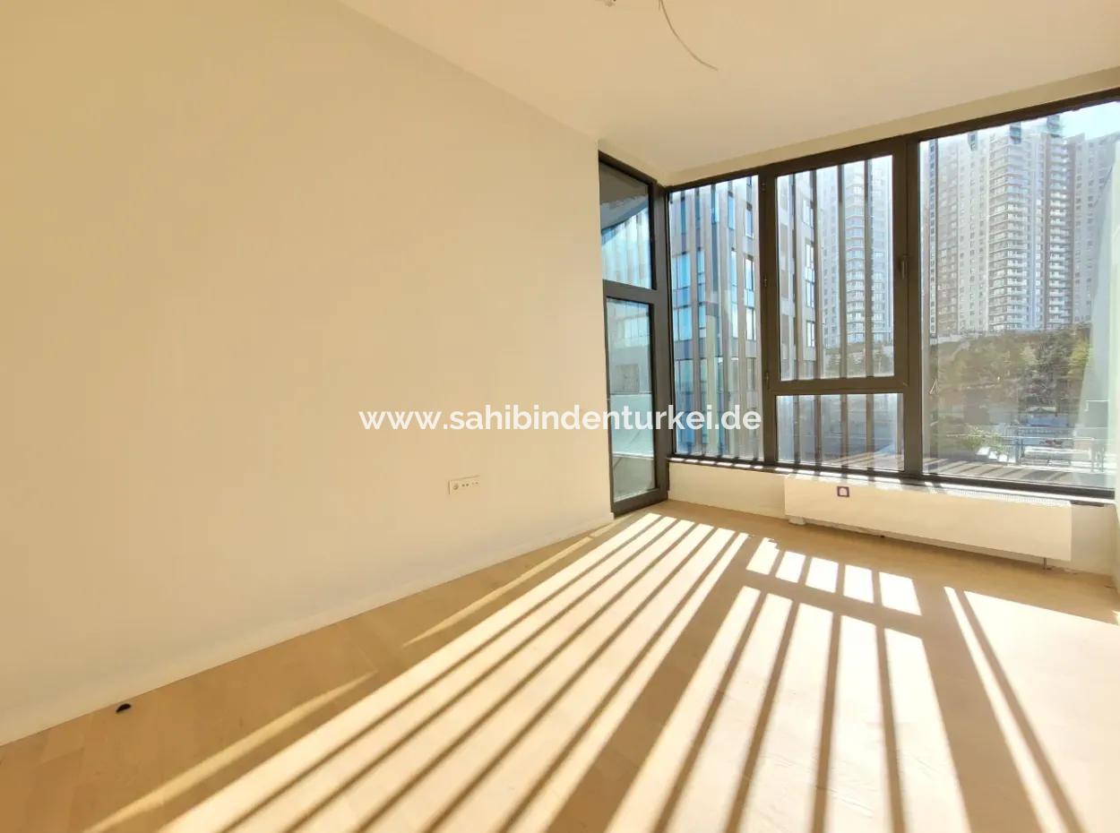 İncek Loft Satılık  5.5+1 Dubleks  Peyzaj Manzaralı 4.Kat Kiracısız Daire