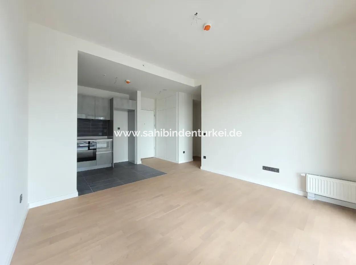Beytepe İncek Bulvar Loft Satılık 1+1 46 M² 16.Kat Mogan Manzaralı Daire