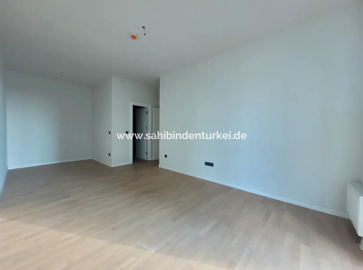 Beytepe İncek Bulvar Loft Kiralık 3+1 130 M² 9.Kat Güney Cephe Daire