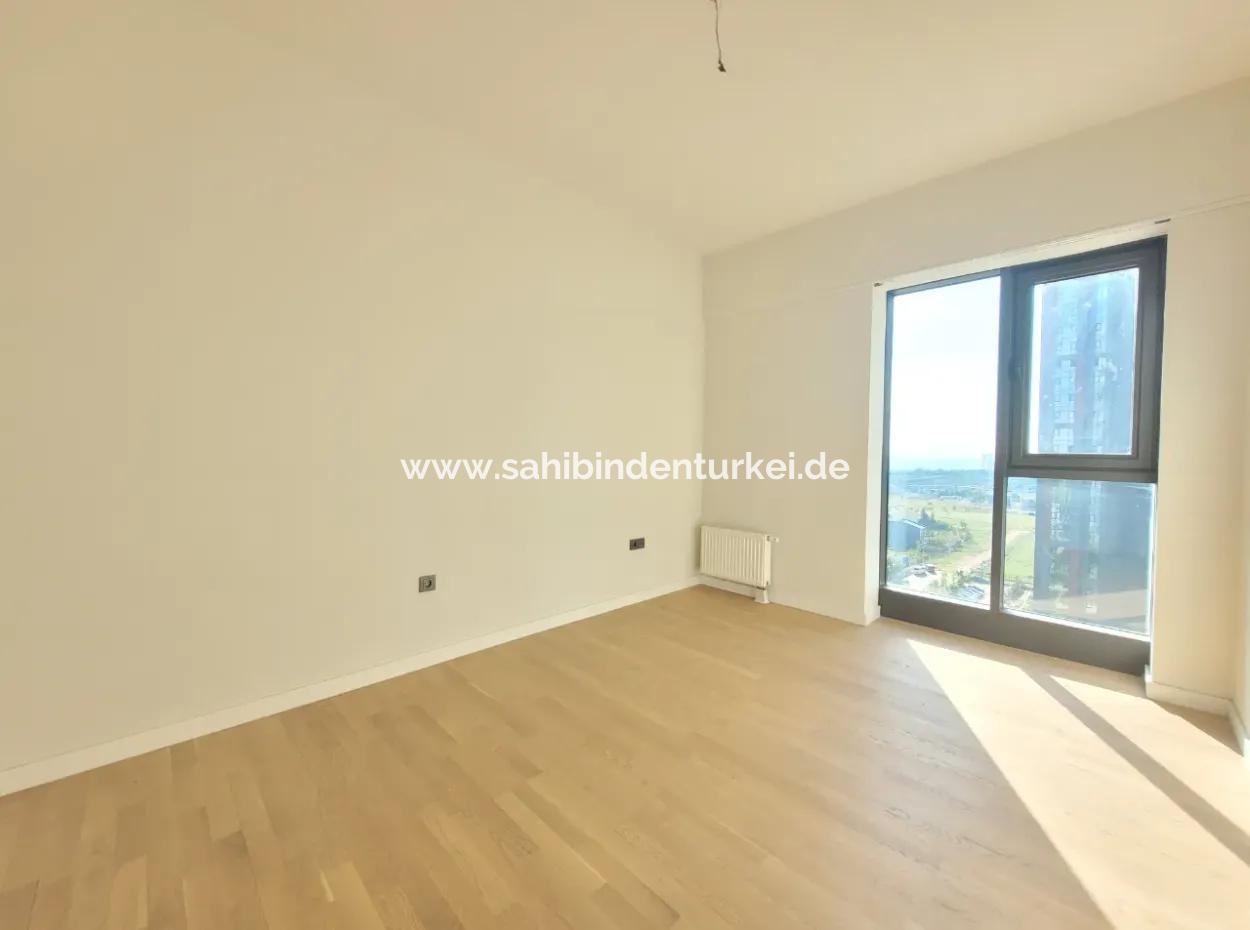 Beytepe İncek Bulvar Loft Satılık 3+1 130 M² 23.Kat Park Manzaralı Güney Cephe Daire