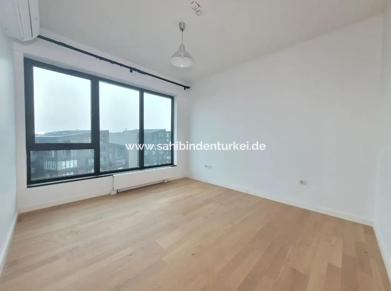 İncek Loft  Kiralık 2+1 85 M² 4.Kat Mogan Cephe Daire