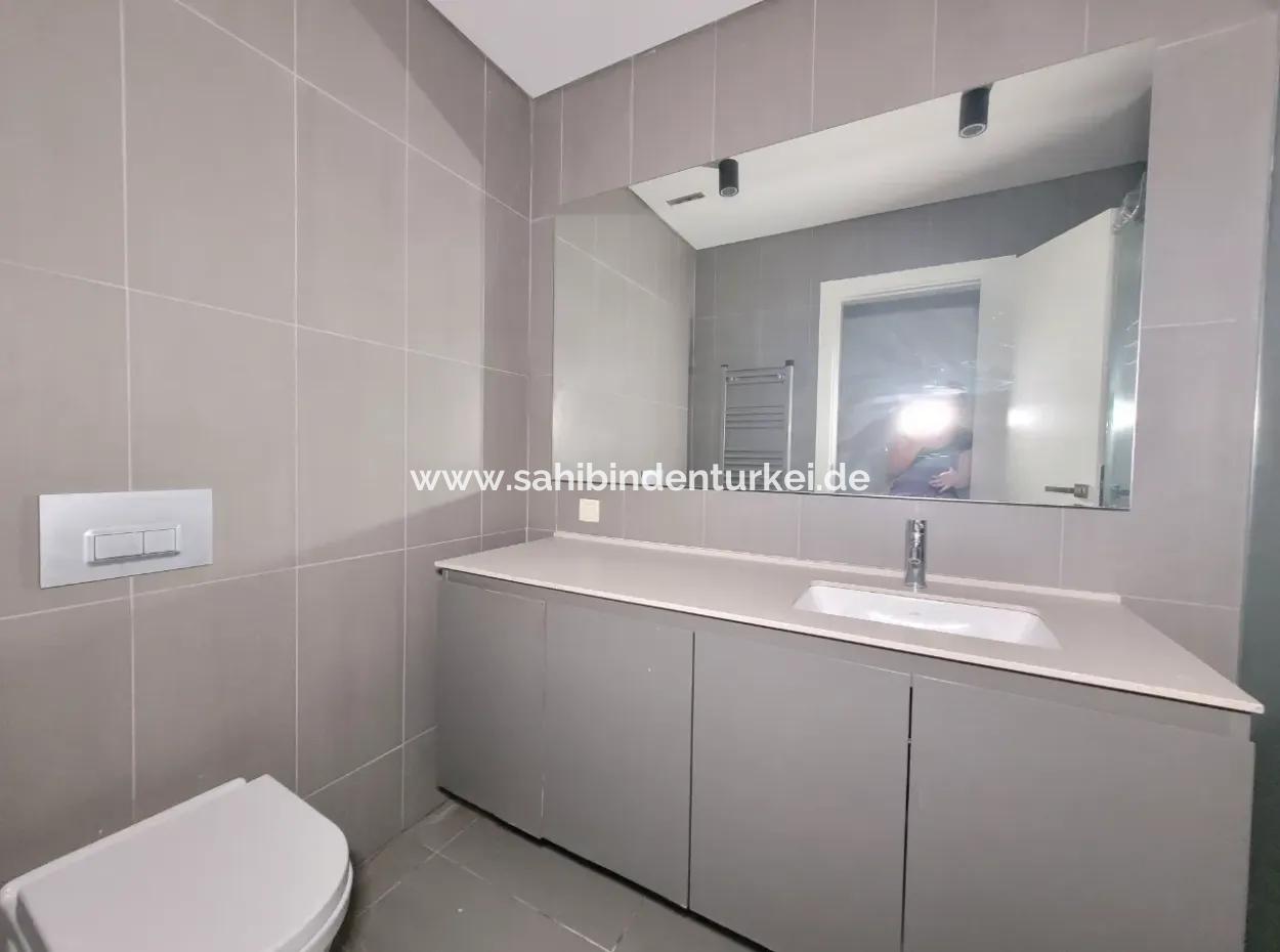 İncek Loft  Kiralık 2+1 85 M² 6.Kat Mogan Cephe Daire