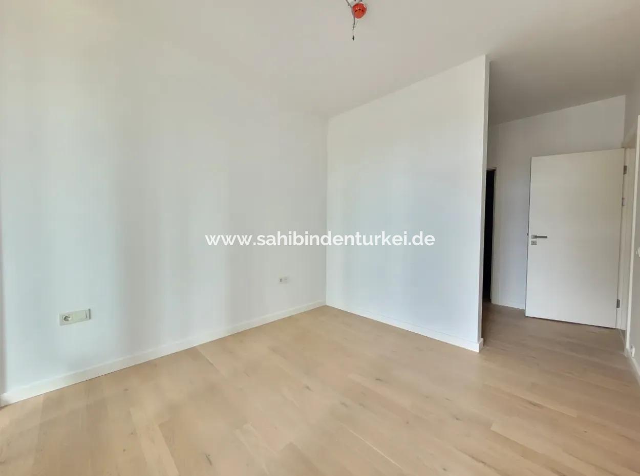 İncek Loft Satılık 5,5+1 Dubleks Peysaj Manzaralı Kiracısız Daire