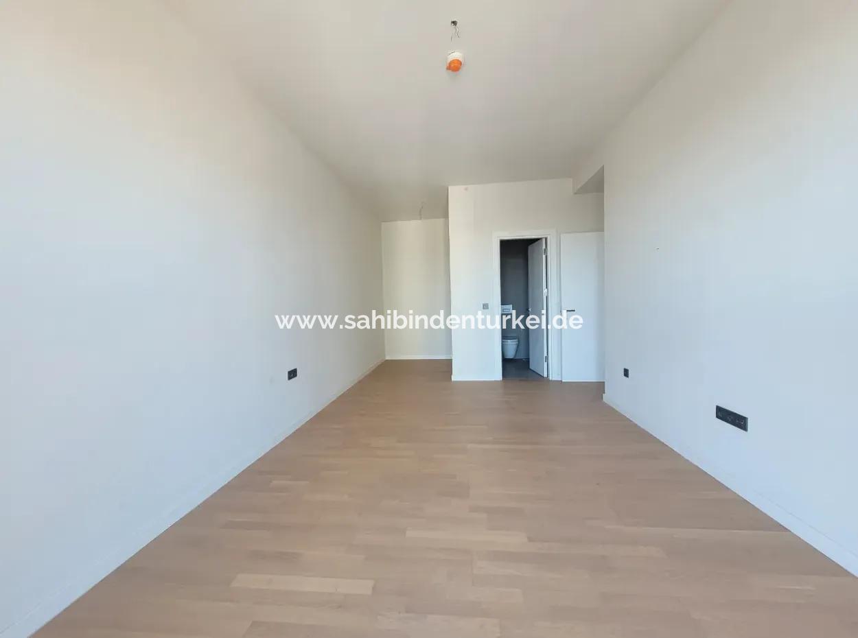 Kiralık Beytepe İncek Bulvar Loft 3+1 110 M² 19.Kat Bulvar Ve Göl Manzaralı