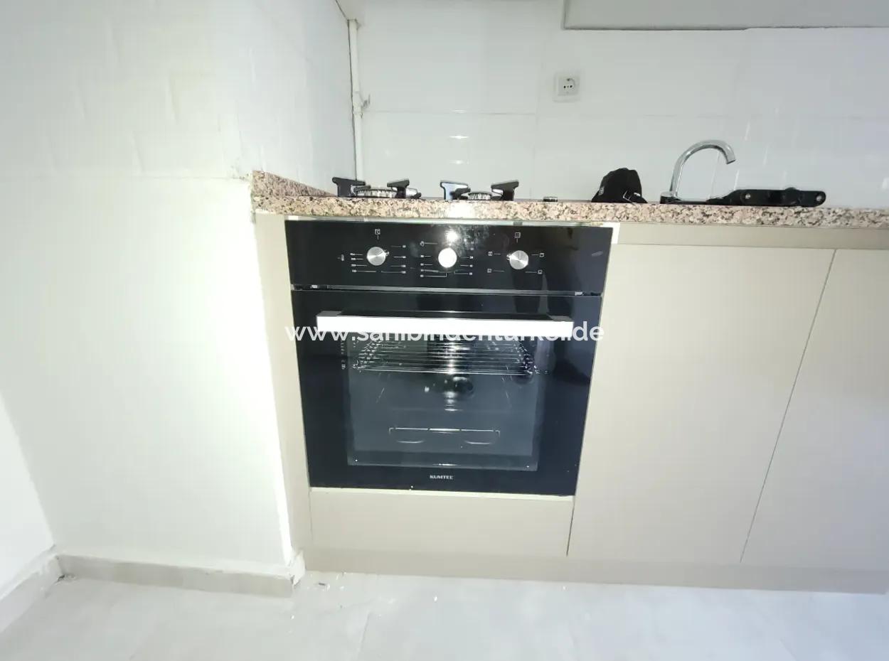 Ümitköy Merkezde Satılık Yüksek Giriş 150 M² 4+1 Daire