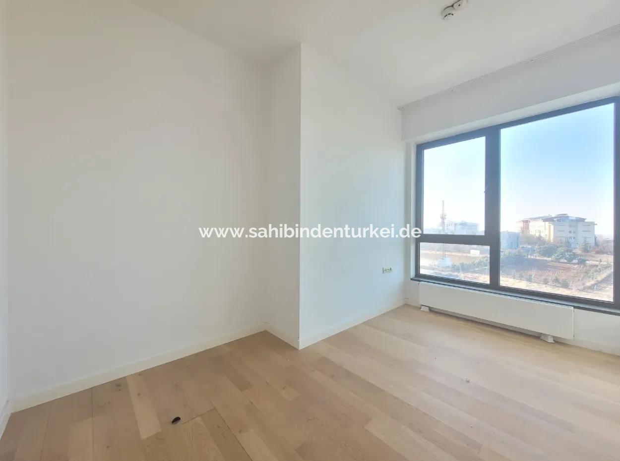 İncek Loft Kiralık 3+1 Şehir Manzaralı 19.Kat Daire