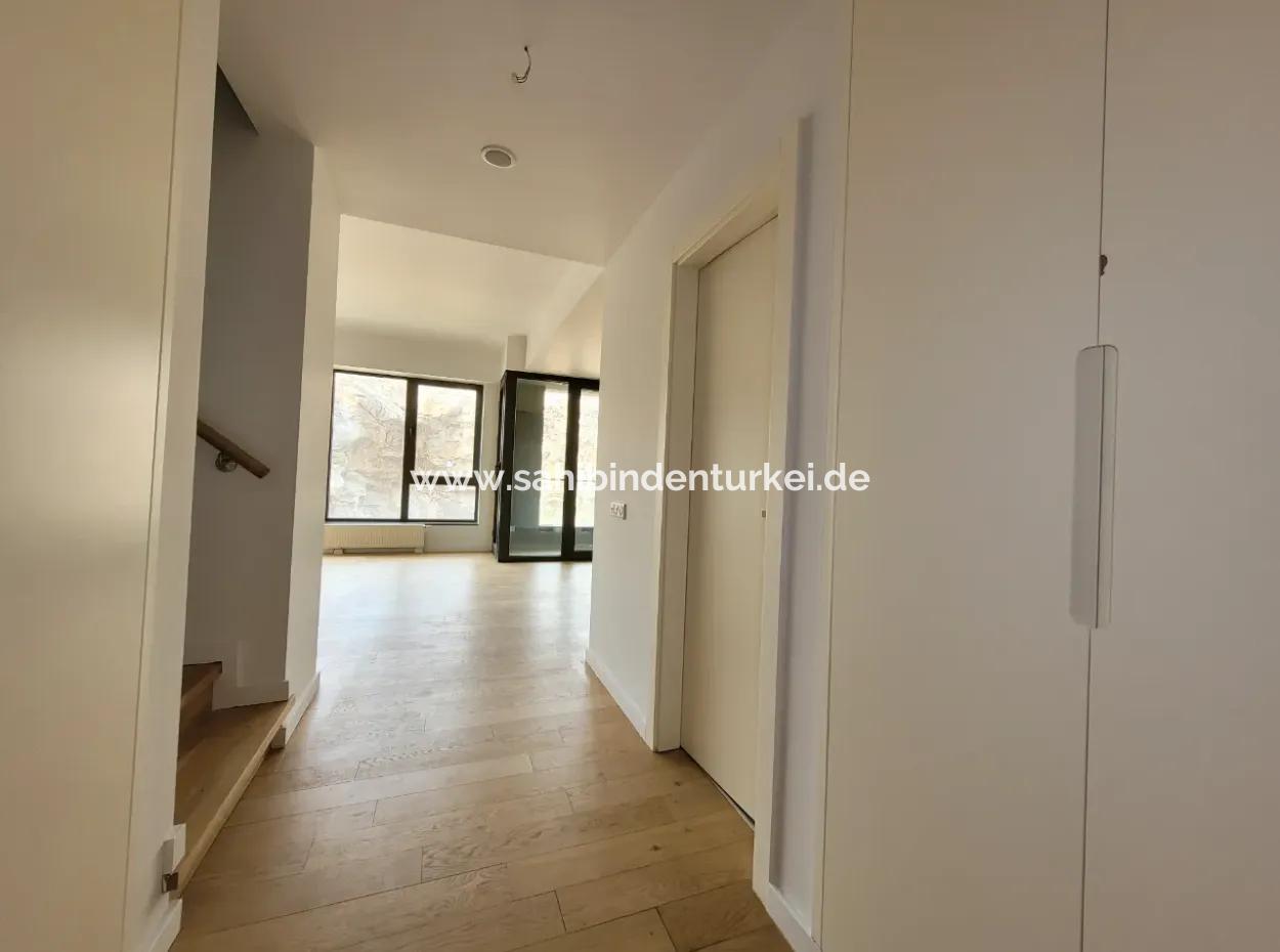 Boş Kiralık İncek Loft  2+1 Dubleks Şehir Manzaralı 2.Kat Daire