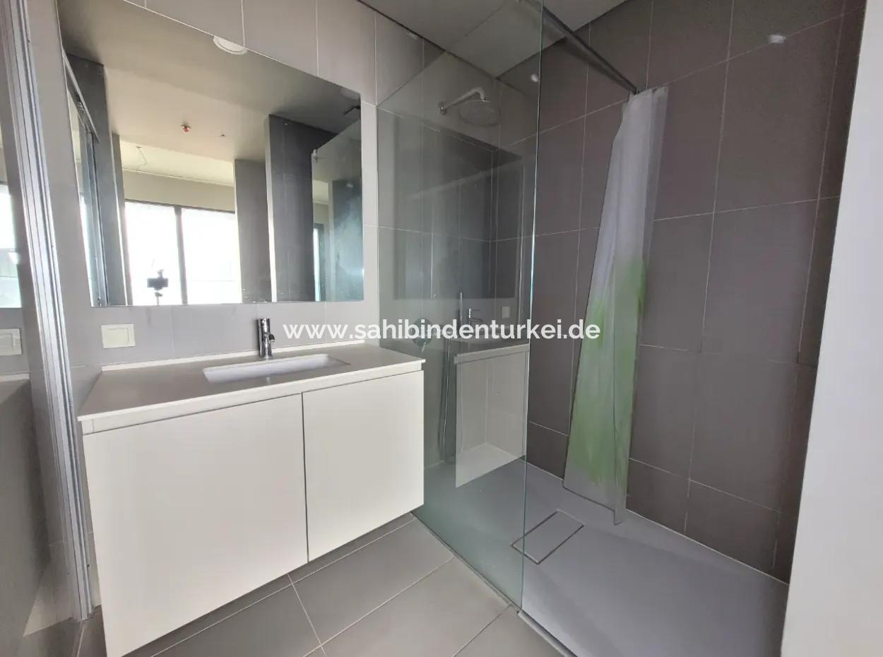 İncek Loft Kiralık  1+1 Şehir Manzaralı 10.Kat Daire