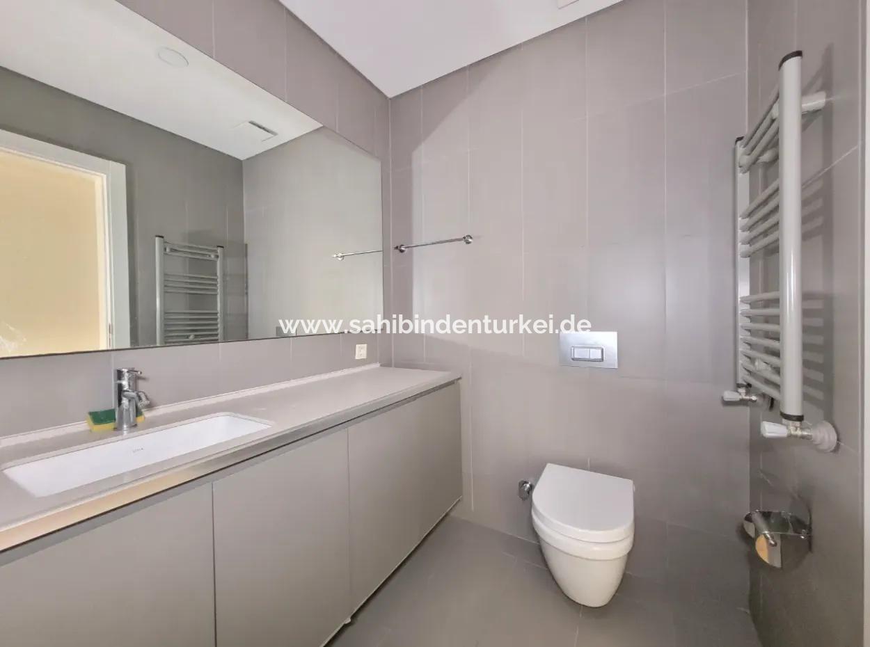 Boş İncek Loft Satılık 3+1 110 M²  Göl Manzaralı Daire