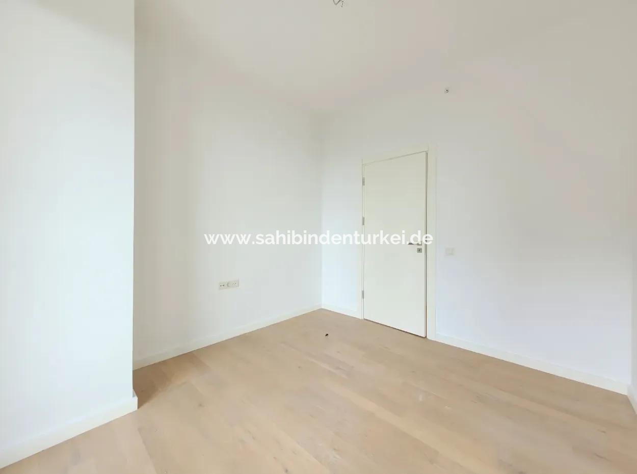 Boş İncek Loft Satılık Teraslı  3+1 110 M² Mogan Manzaralı Daire