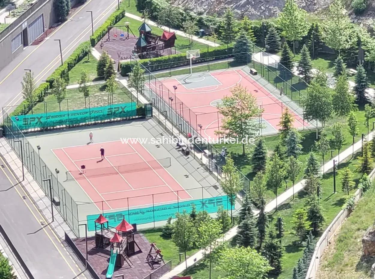 Boş Krediye Uygun İncek Loft Satılık 3+1 Bahçe Dubleksi Şehir Manzaralı Daire