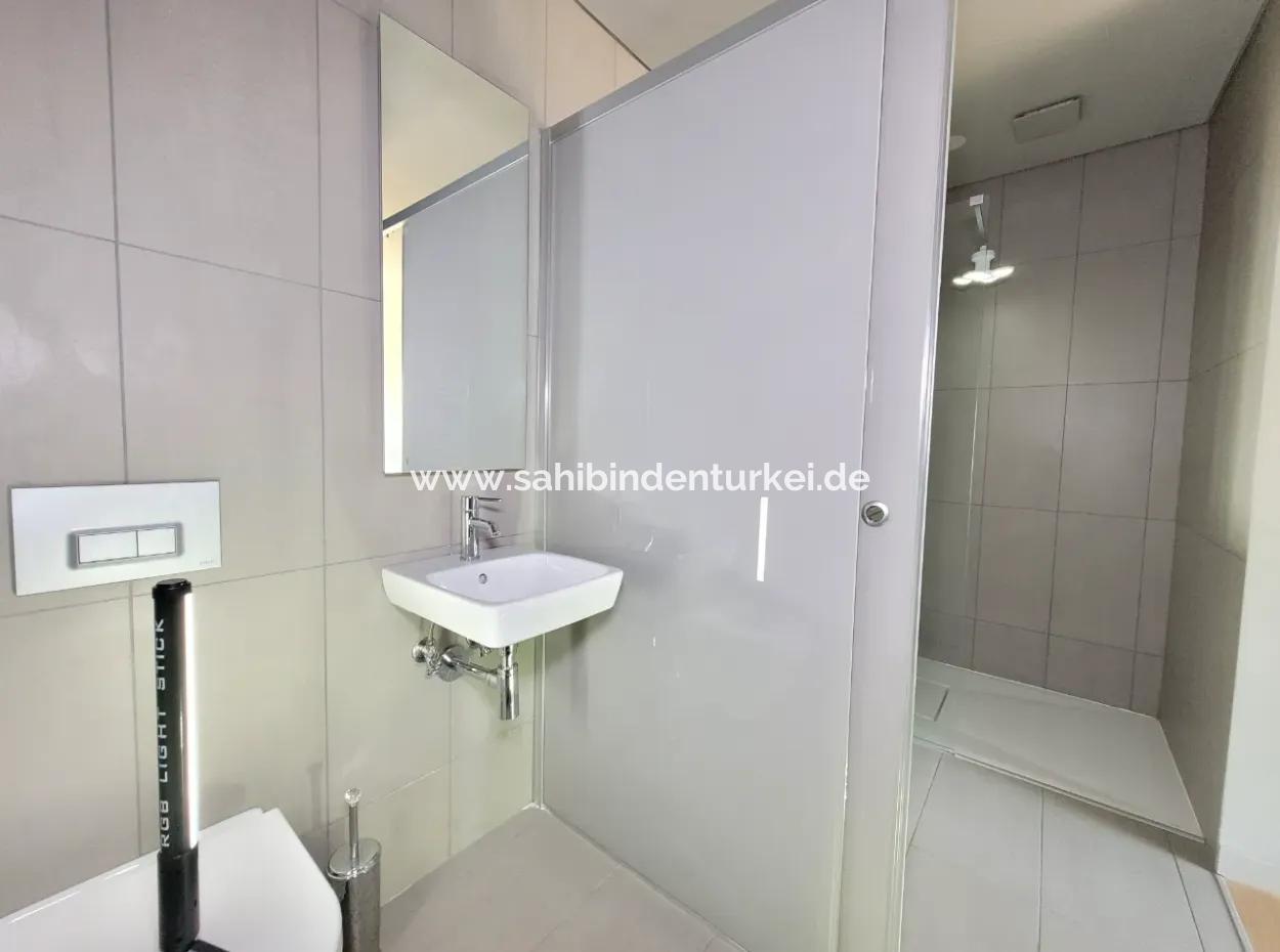 Boş İncek Loft Kiralık  1+1 Göl Manzaralı 3.Kat Daire