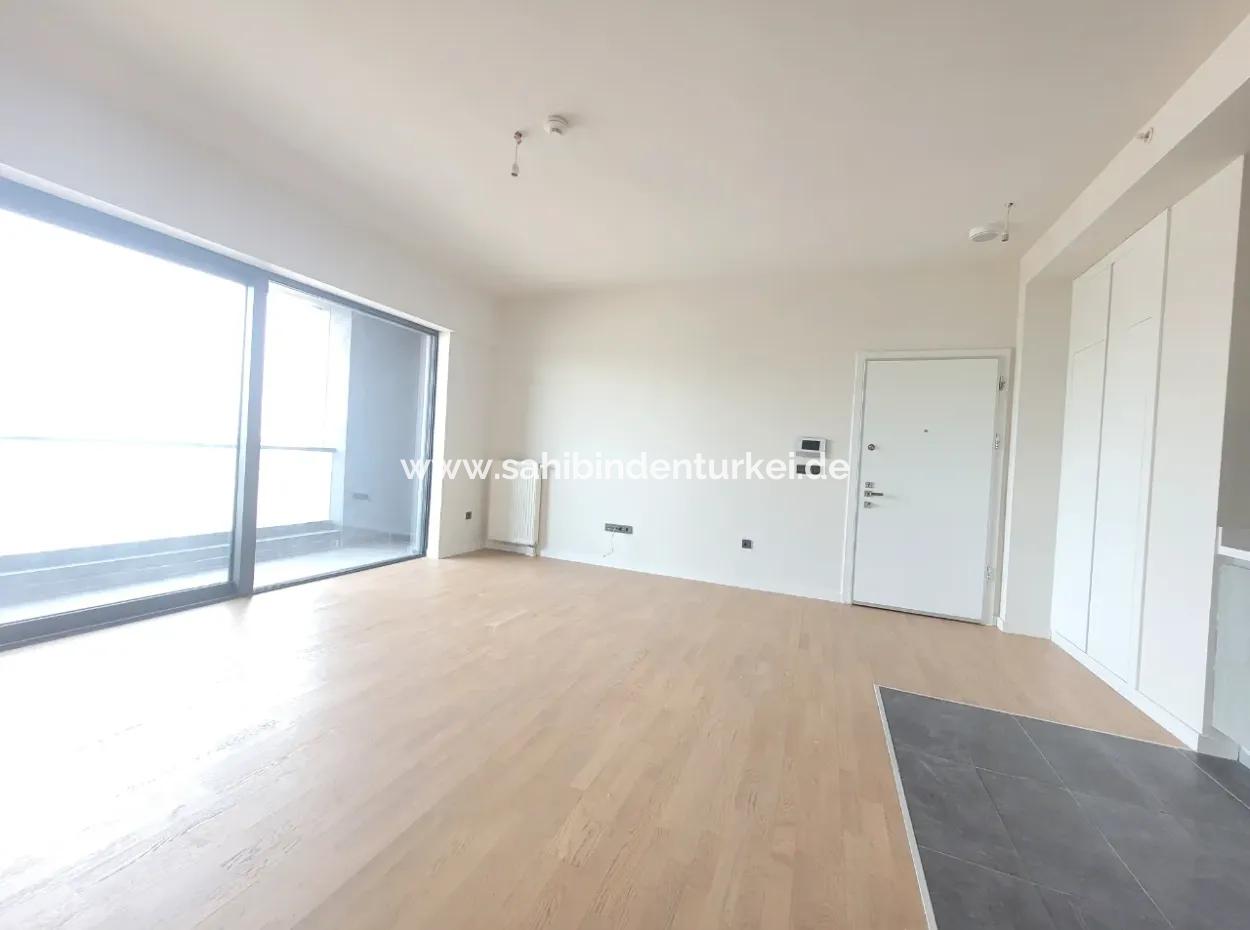 Kiralık Beytepe İncek Bulvar Loft Satılık 1+1 55 M² 17.Kat Daire