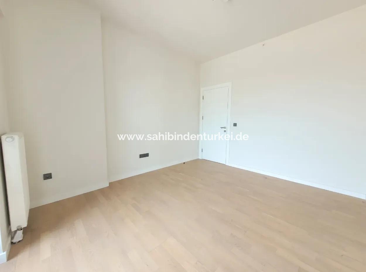 Kiralık Beytepe İncek Bulvar Loft Satılık 1+1 55 M² 17.Kat Daire