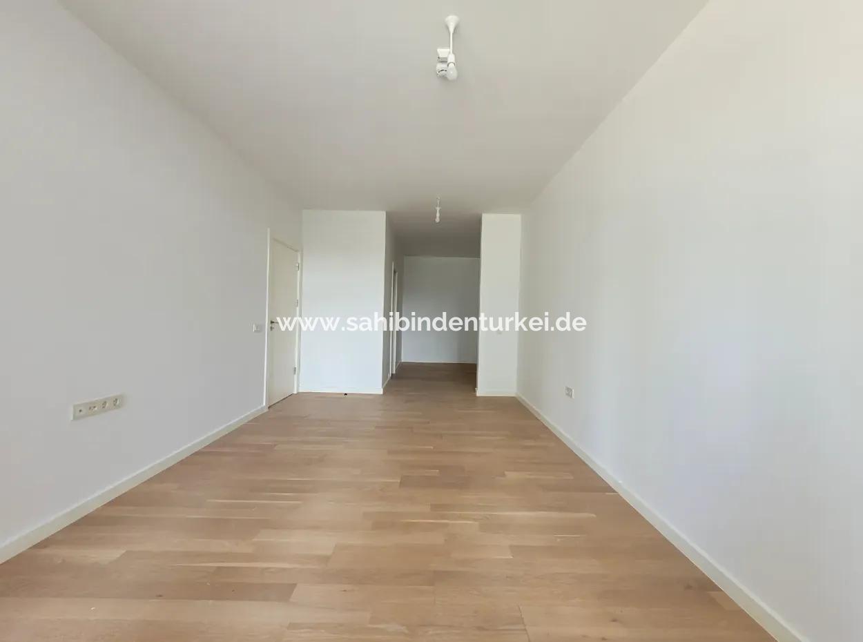 İncek Loft Satılık  3.5+1 140 M² 3.Kat Peyzaj Cephe Daire