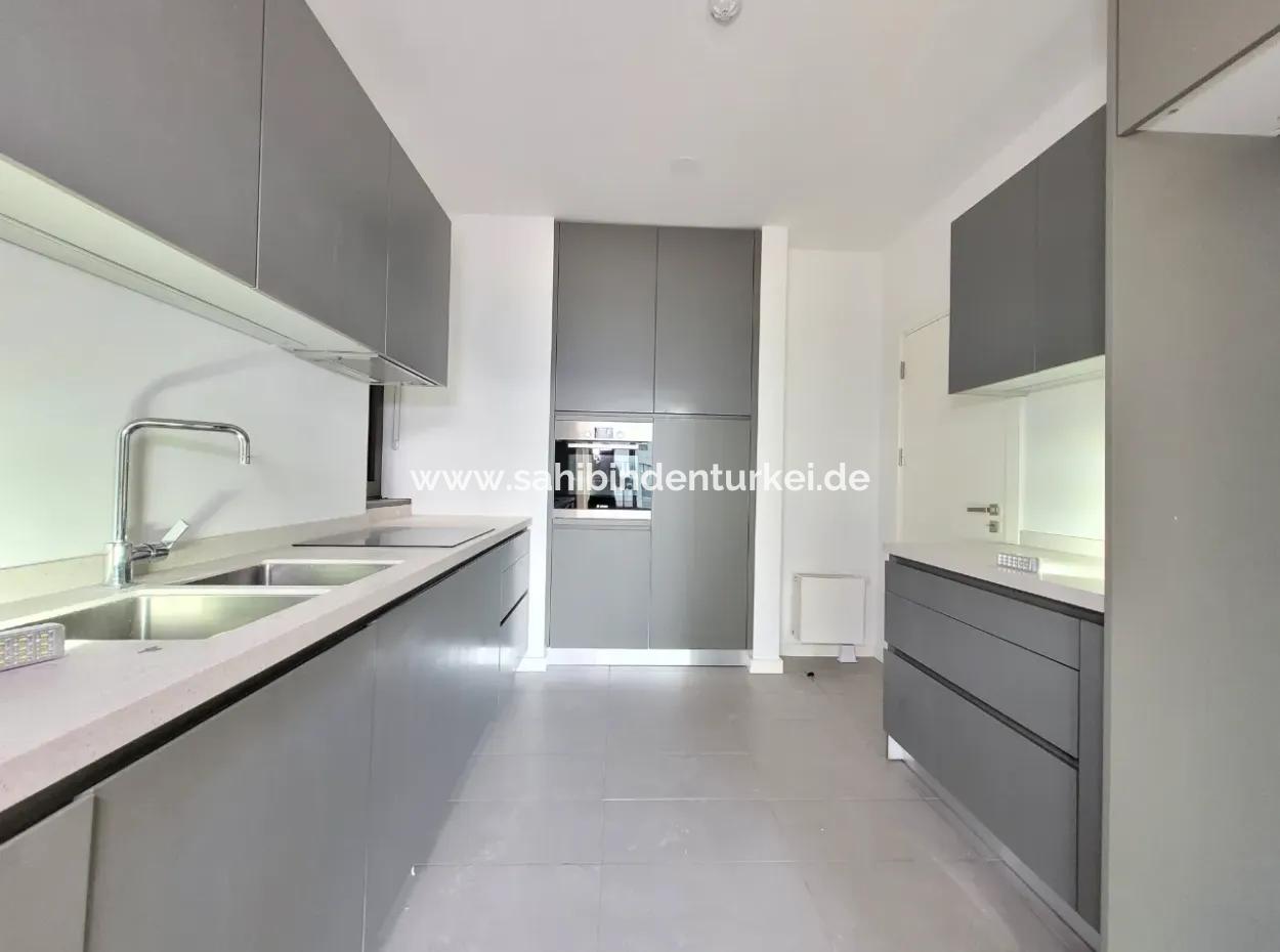 İncek Loft Satılık  3.5+1 140 M² 3.Kat Peyzaj Cephe Daire