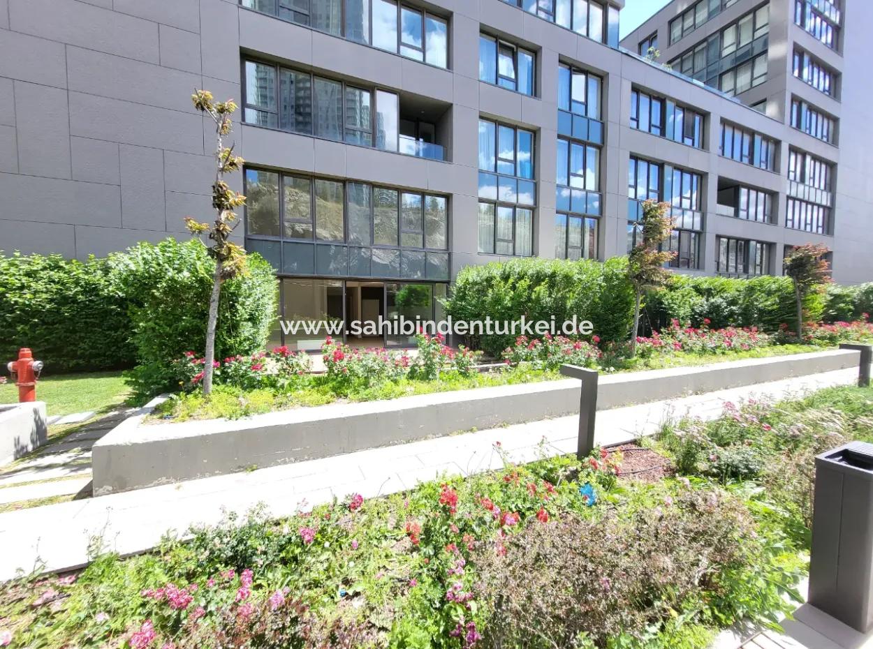 Boş Faturalı İncek Loft Satılık  2+1 Bahçe Dubleks Şehir Manzaralı Daire