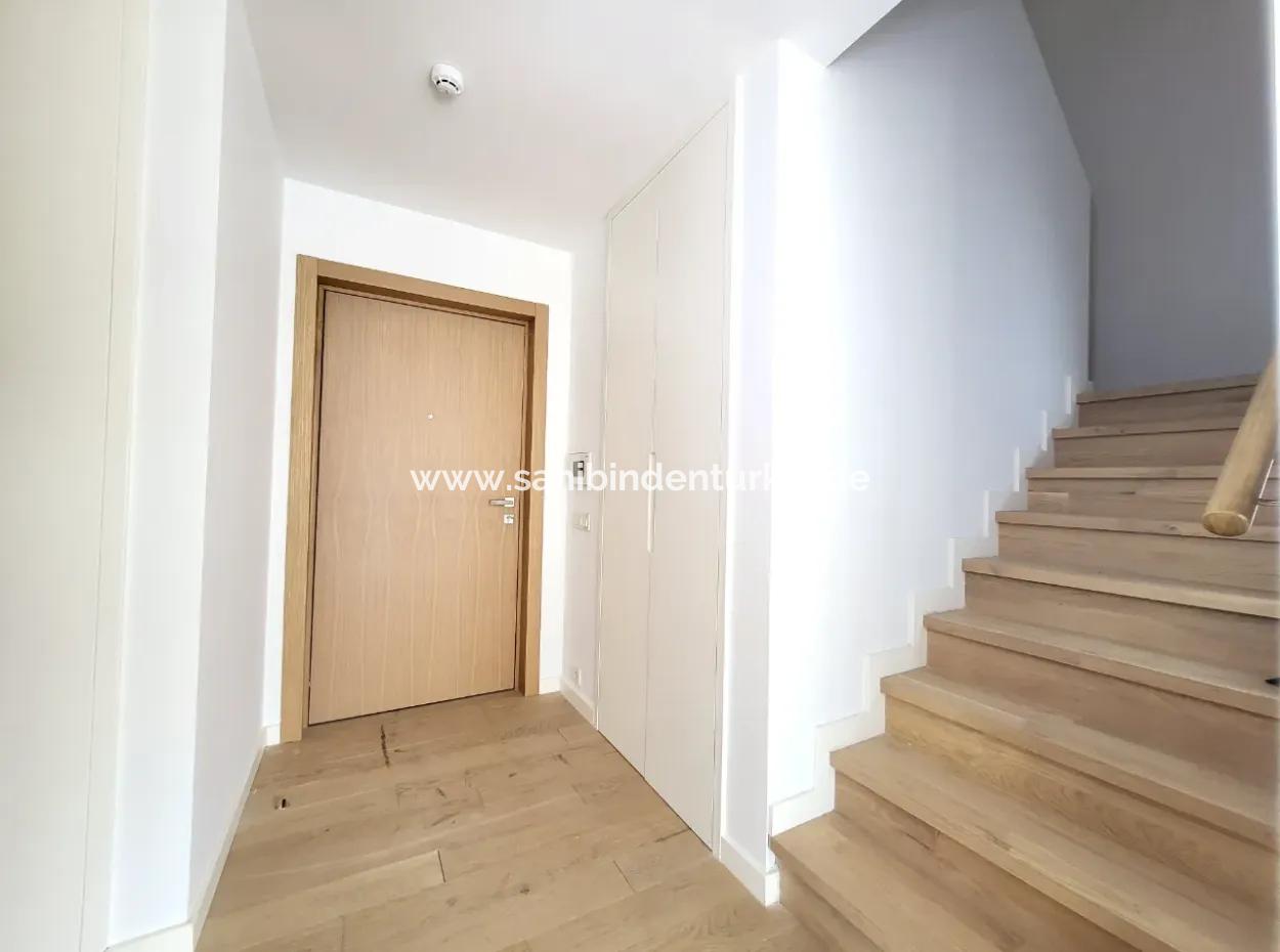 Kiracısız İncek Loft Satılık  2+1 Dubleks Şehir Manzaralı 2.Kat Daire