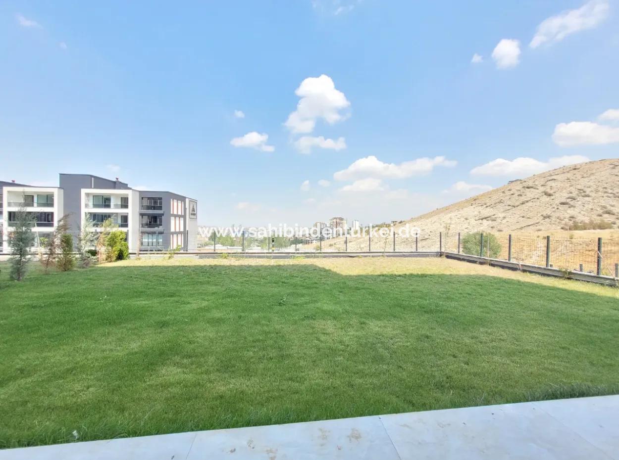 Ankara Çayyolu Alacaatlı Mh. Satılık Viole Sitesi As Royal Prestij Yatay Mimarı Bahçe Katı  4+1 Daire