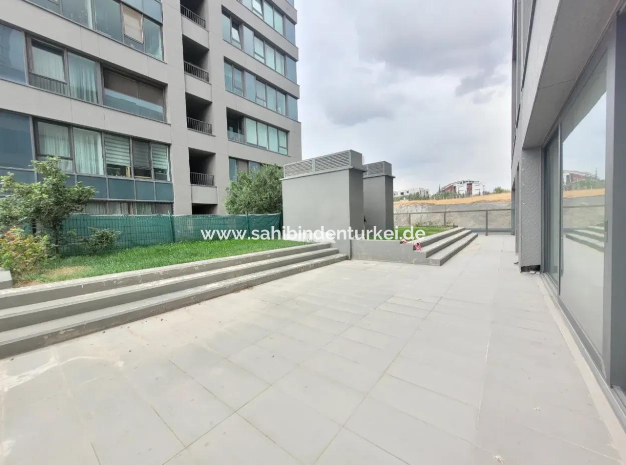 Boş Krediye Uygun İncek Loft Satılık  Teraslı 4+1  Peyzaj Manzaralı 137 M² 4.Kat Daire