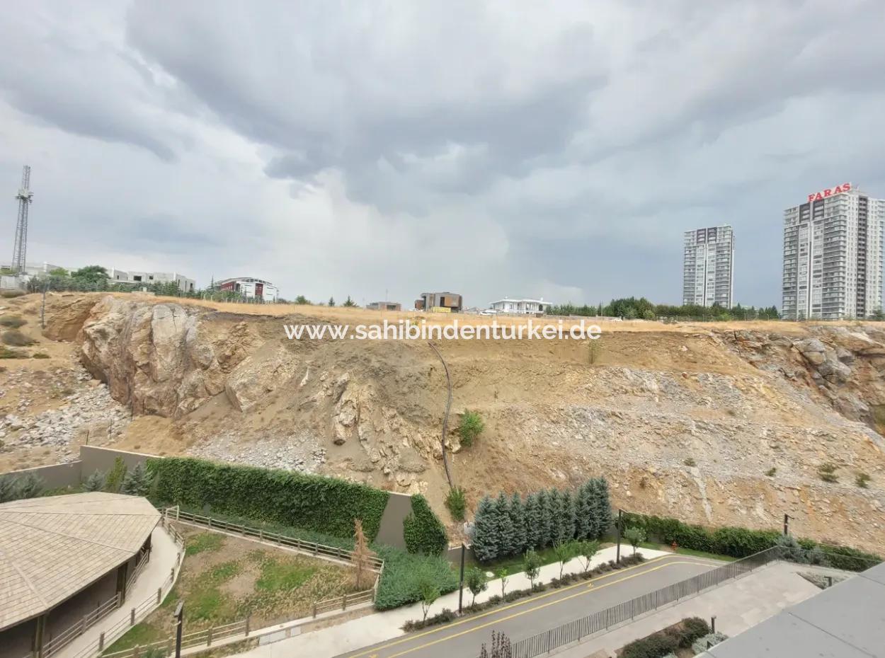 Boş Krediye Uygun İncek Loft Satılık  Teraslı 4+1  Peyzaj Manzaralı 137 M² 4.Kat Daire